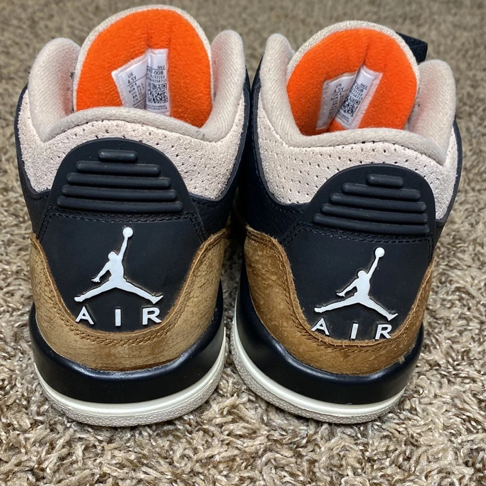 Nike Air Jordan 3 Retro Desert Elephant Boy's Sneakers 4.5 - Picture 5 of 13